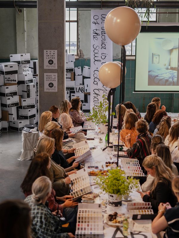 Fotografie @lottevanuittert styling en productie Sanne Ketelaar & Marit Saladini